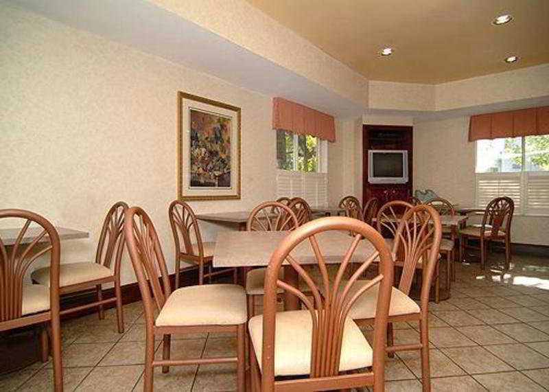 Sleep Inn North Charleston Ashley Phosphate Restoran gambar